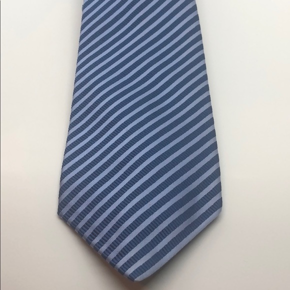 Burberry Tie - Picture 1 of 3